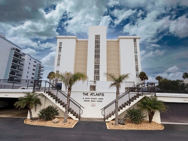 111 S Atlantic Ave in Ormond Beach, FL - Building Photo - Building Photo