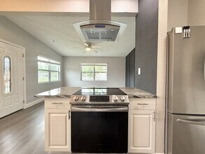 1375 Tuscola St in Clearwater, FL - Building Photo - Building Photo