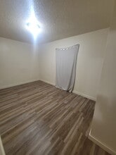 207 Hickory Ave in Crawfordville, FL - Building Photo - Building Photo