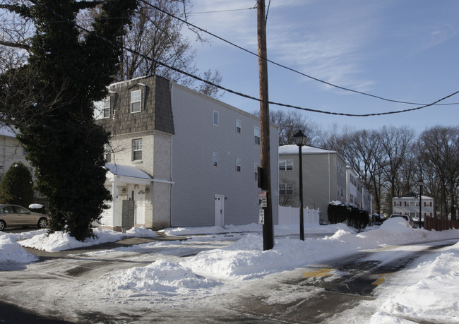 564 Cherry St in Elizabeth, NJ - Building Photo - Building Photo