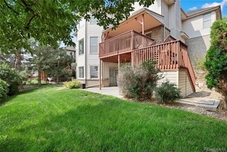 5662 S Nome St in Englewood, CO - Foto de edificio - Building Photo