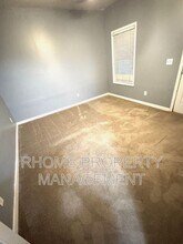 756 Celeste Ln in Atlanta, GA - Building Photo - Building Photo