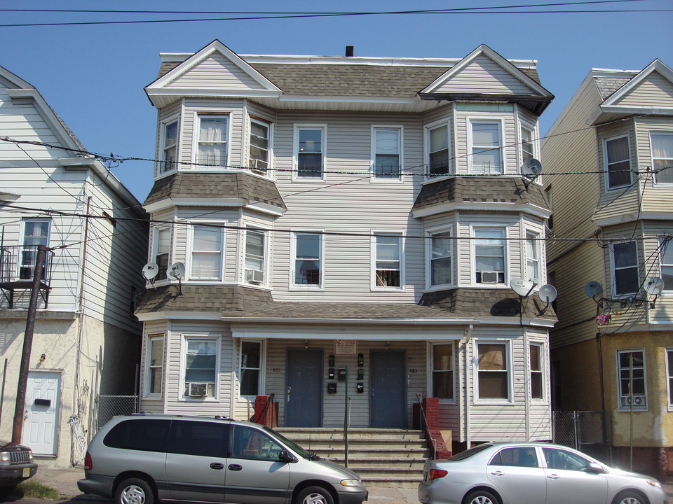 481-483 Market St in Paterson, NJ - Building Photo