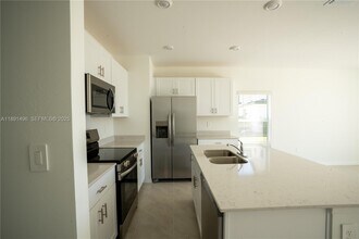 4264 Cirella Ct in North Fort Myers, FL - Building Photo - Building Photo