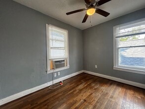 822 Booth St in Houston, TX - Building Photo - Building Photo