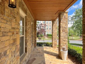 640 Hanlon Way in Alpharetta, GA - Building Photo - Building Photo