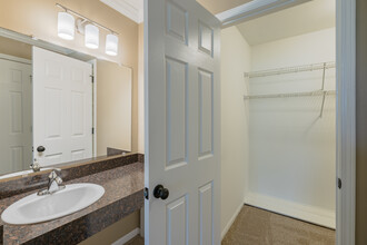 Kings Forest Apartments in Riverview, MI - Building Photo - Interior Photo