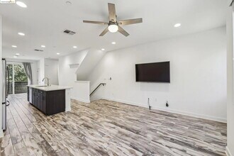 1423 Prescott St in Oakland, CA - Building Photo - Building Photo