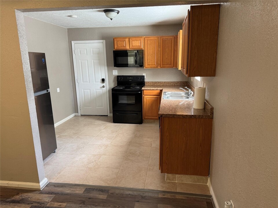 2213 Isabella St in Houston, TX - Building Photo