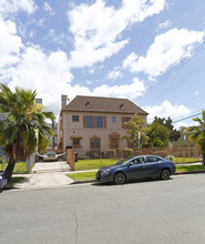 860 S Kenmore Ave in Los Angeles, CA - Building Photo - Building Photo