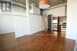 637 Lake Shore Blvd W in Toronto, ON - Building Photo - Building Photo