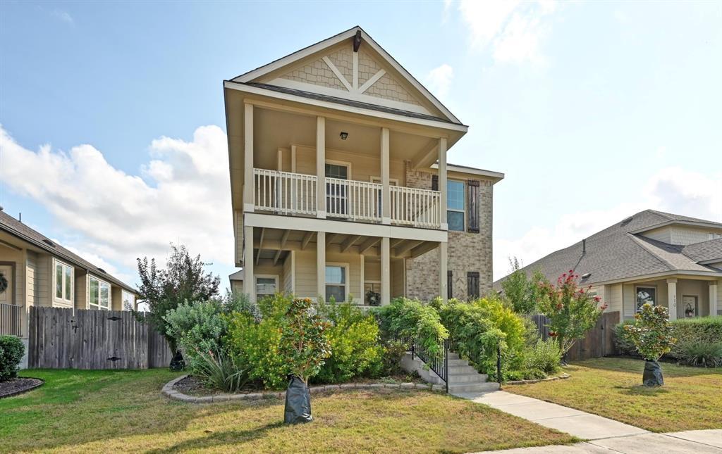 114 Alford St in San Marcos, TX - Building Photo