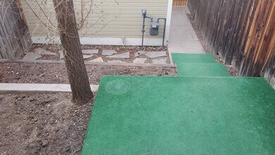 7925 Lexington Park Dr in Colorado Springs, CO - Building Photo - Building Photo