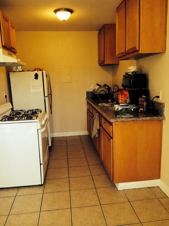 7718 Lankershim Blvd, Unit 318 Photo