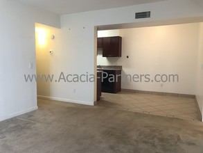 3357 N Country Club Rd-Unit -Apt 40 in Tucson, AZ - Foto de edificio - Building Photo