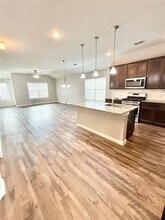 9000 Dameron Dr in Fort Worth, TX - Building Photo - Building Photo