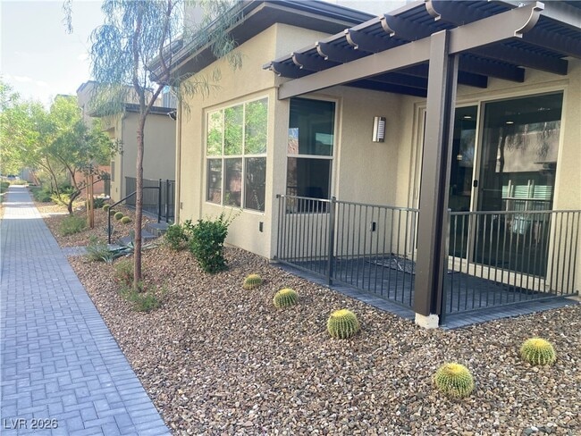 property at 1247 Rock Hls St