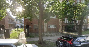 8307-8311 S Ingleside Ave in Chicago, IL - Building Photo