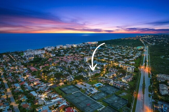 1605 S US Hwy 1, Unit V6-104
