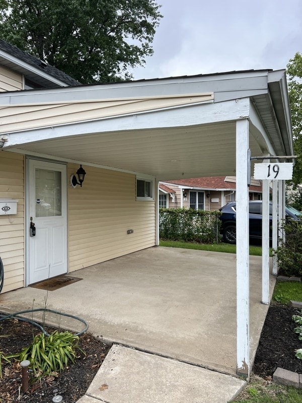 19 Noblewood Ln in Levittown, PA - Building Photo - Building Photo