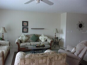 1814 Columbine Pl in Sun City Center, FL - Building Photo - Building Photo