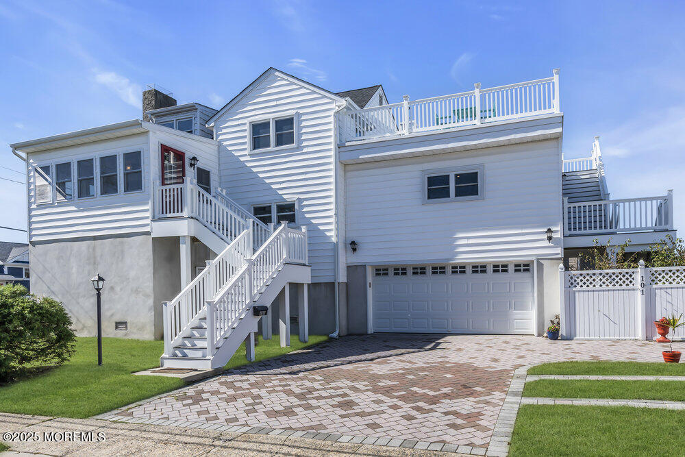101 St Louis Ave in Point Pleasant Beach, NJ - Building Photo