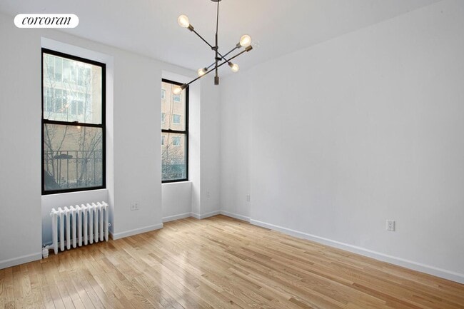 154 Columbus Ave in New York, NY - Building Photo - Building Photo