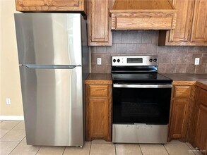 15 N Juniper St in Pharr, TX - Building Photo - Building Photo