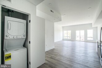 1420 Point Breeze Ave in Philadelphia, PA - Building Photo - Building Photo