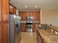 8358 Kelsall Dr in Orlando, FL - Foto de edificio - Building Photo