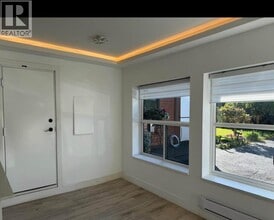 2626 Spuraway Ave in Coquitlam, BC - Building Photo - Building Photo