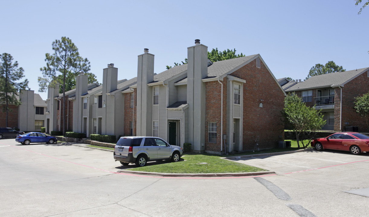 The Pines of Palos Verdes Apartments in Mesquite, TX - Building Photo