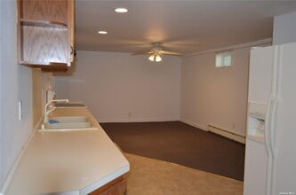 203 Parkside Ave in Miller Place, NY - Building Photo - Building Photo