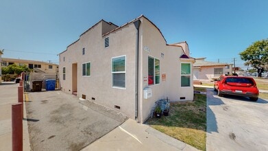 1711-1713 Redondo Blvd in Los Angeles, CA - Building Photo - Building Photo