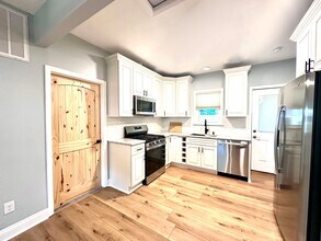811 Walnut St in Wilmington, NC - Building Photo - Building Photo