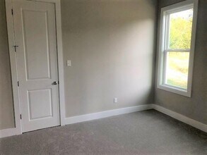 1302 Belfair Dr in Collierville, TN - Building Photo - Building Photo