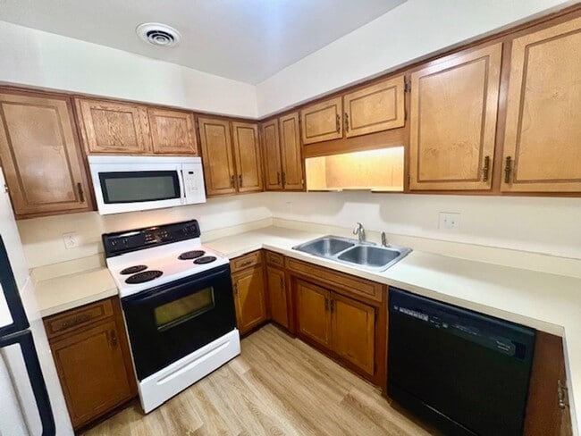 4 Pillory Cir in New Bern, NC - Building Photo - Building Photo