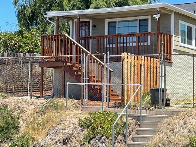 7445 Muriel Plz, Unit 1 in La Mesa, CA - Building Photo - Building Photo