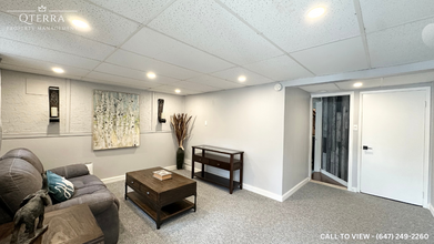 679 Central Park Blvd N in Oshawa, ON - Building Photo - Building Photo