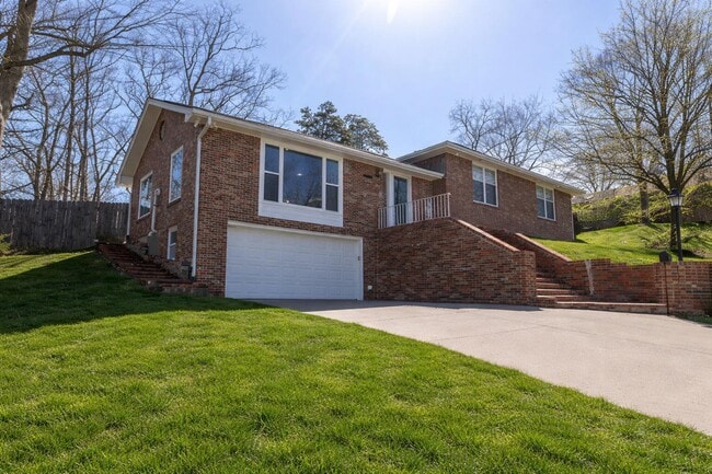 2500 Bluff Blvd in Columbia, MO - Building Photo - Building Photo