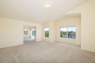 3829 Via Del Rancho in Oceanside, CA - Building Photo - Building Photo
