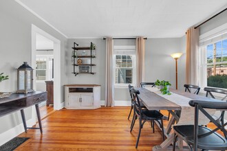 70 Washington Ave in Natick, MA - Building Photo - Building Photo