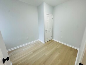 2562 N Chadwick St in Philadelphia, PA - Building Photo - Building Photo