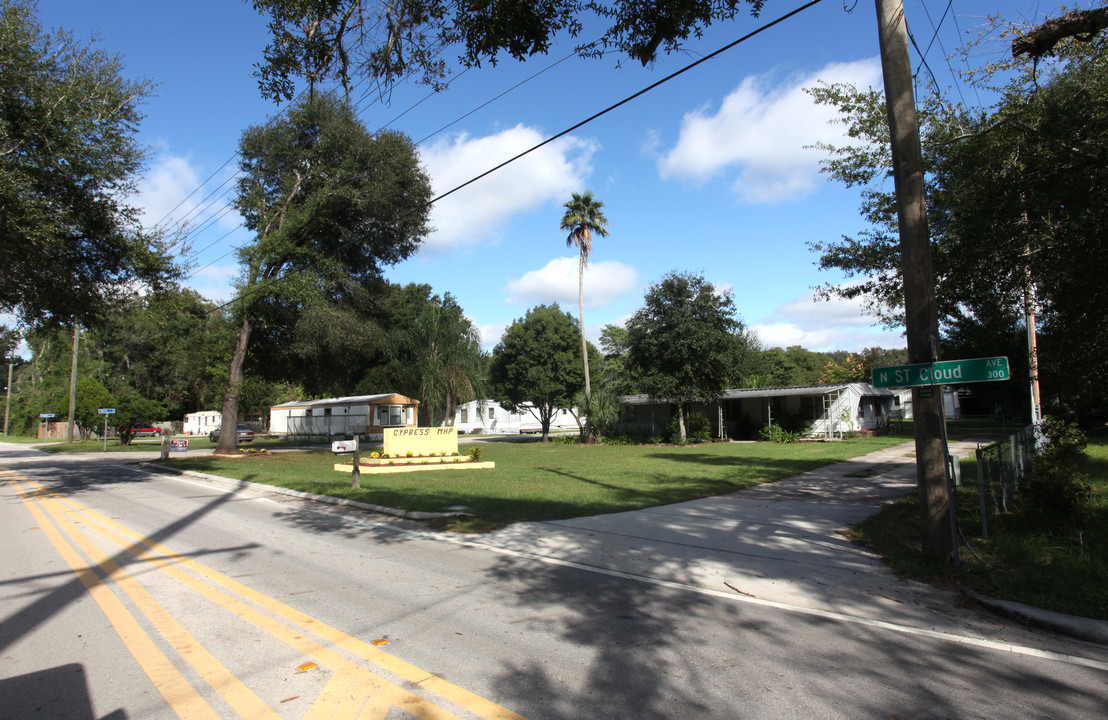 2507 Mud Lake Rd in Plant City, FL - Building Photo