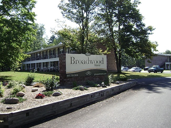 Broadwood Manor in Horseheads, NY - Building Photo - Building Photo