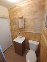 1538 Point Breeze Ave in Philadelphia, PA - Building Photo - Building Photo