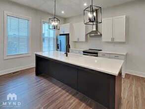 1241 Cushenberry Ln in Atlanta, GA - Building Photo - Building Photo