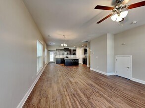 5340 Tupelo St in Nashville, TN - Foto de edificio - Building Photo