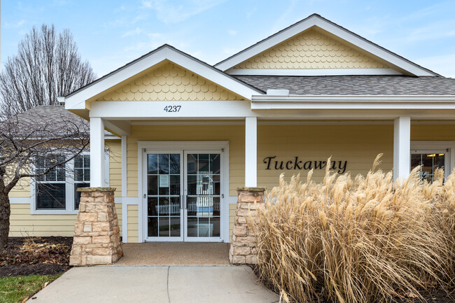 Tuckaway at Briarwood in Lawrence, KS - Building Photo - Building Photo