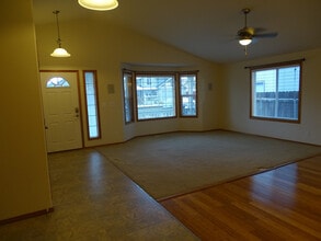 511 NW 12th St in Battle Ground, WA - Building Photo - Building Photo